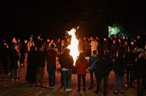 The Magic of Samhain: Diving into the Mysteries of Fall Pagan Festivals